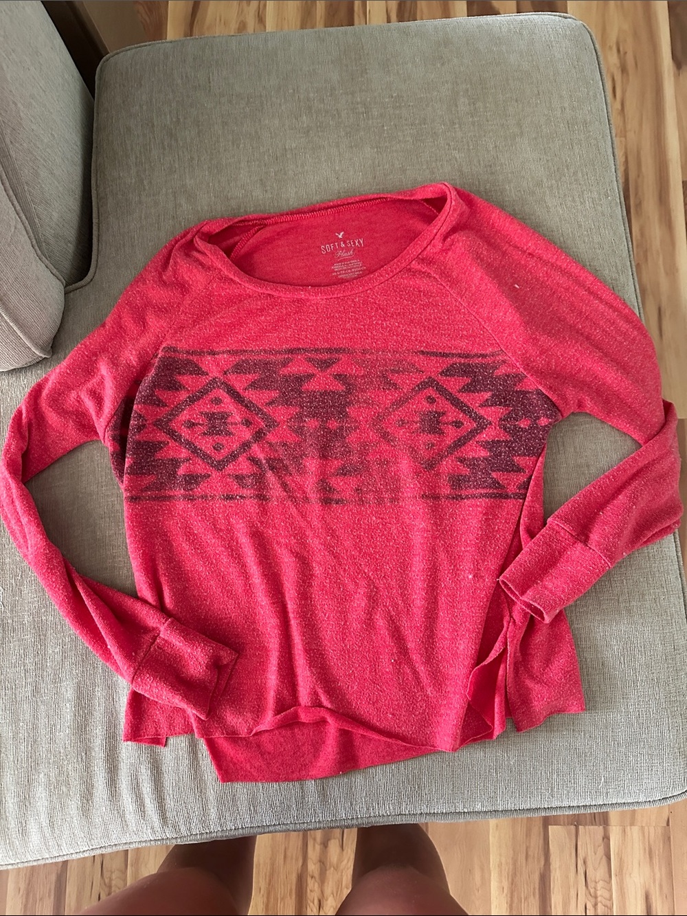 American Eagle Outfitters Red Aztec-Pattern Lightweight Pullover